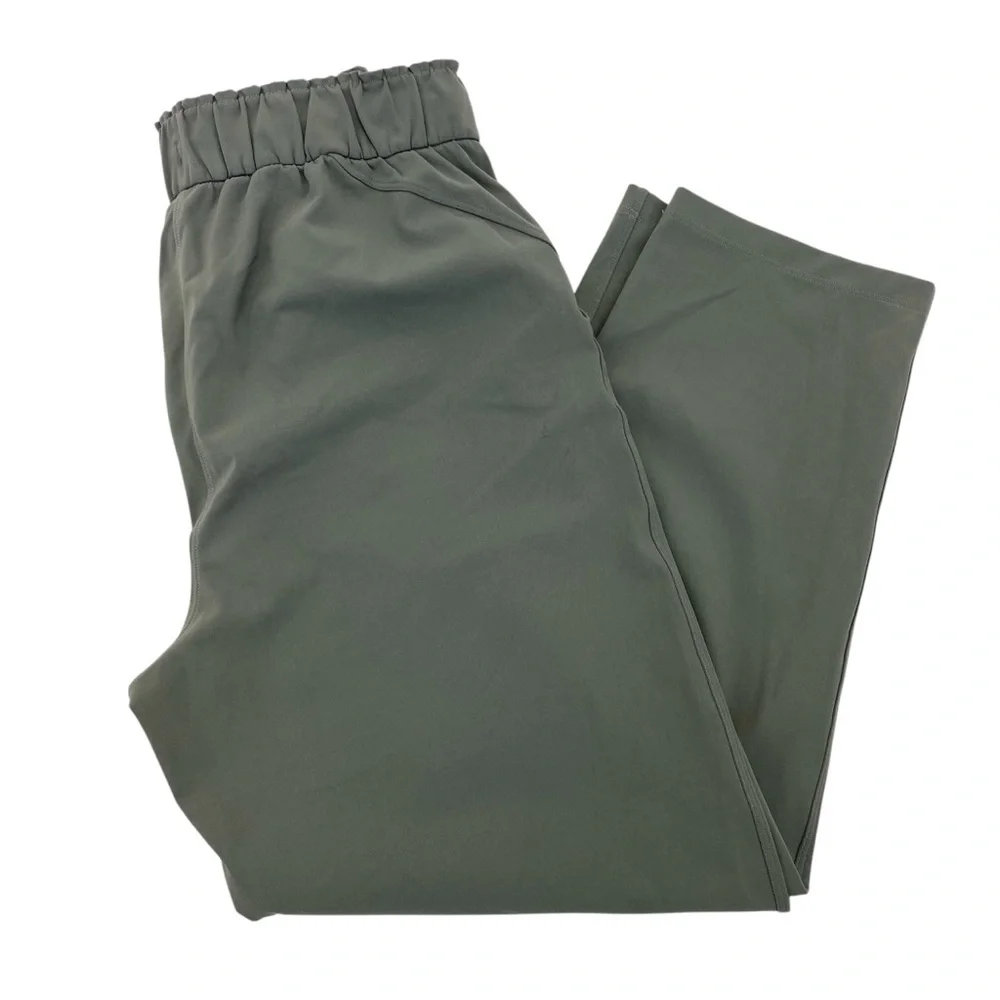 Lululemon Cropped Pants 4 Sage Green